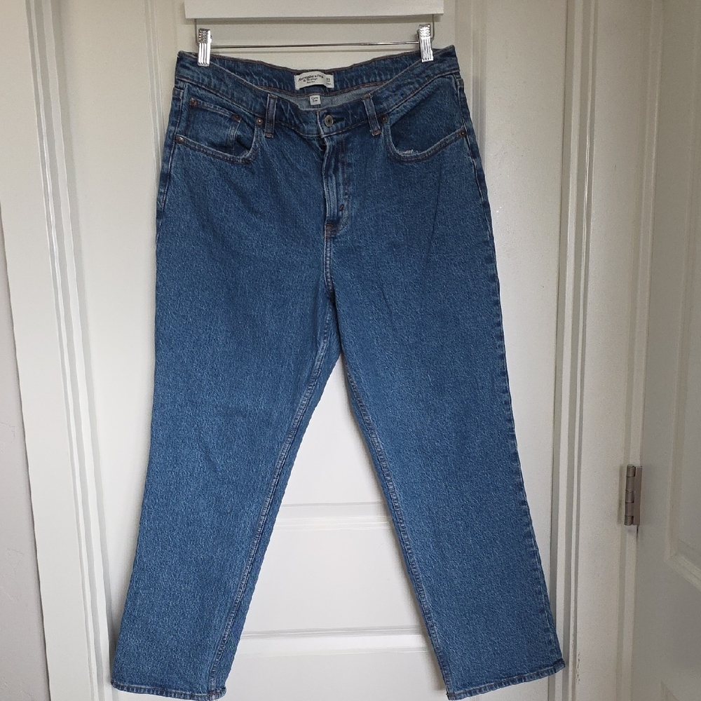Abercrombie & Fitch '90s Straight Mid Rise Jeans - Blue